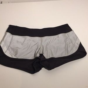 Lululemon shorts size 8
